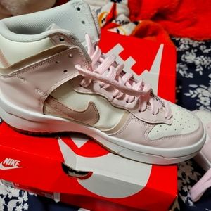 nike  pink  oxford Hightop dunks
